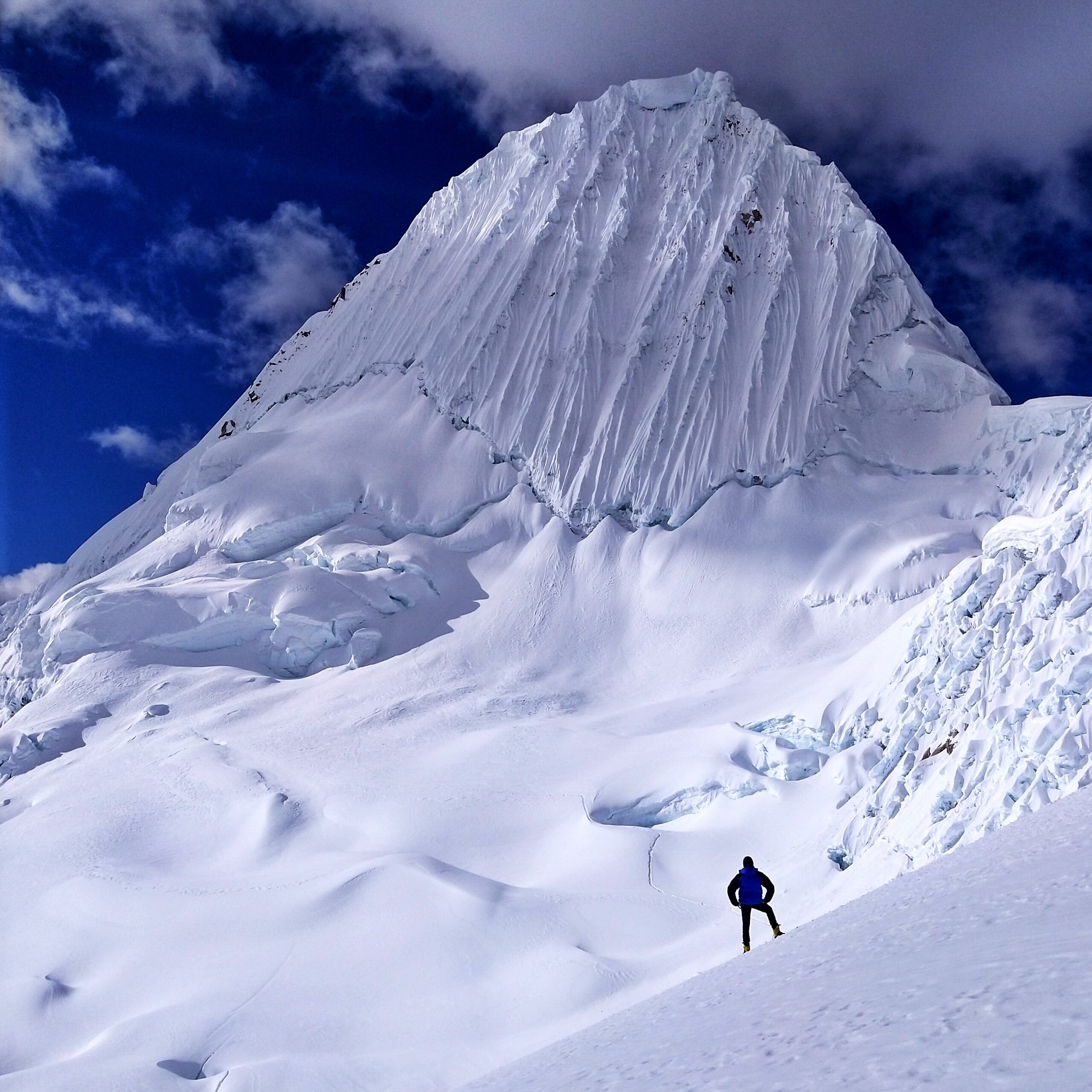 Trekking and Alpine climbing in the Andes